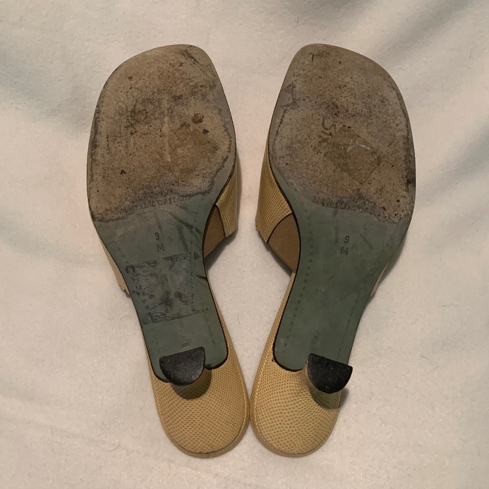 Donald J. Pliner Leather Kitten Heel Mules - Picture 7 of 14